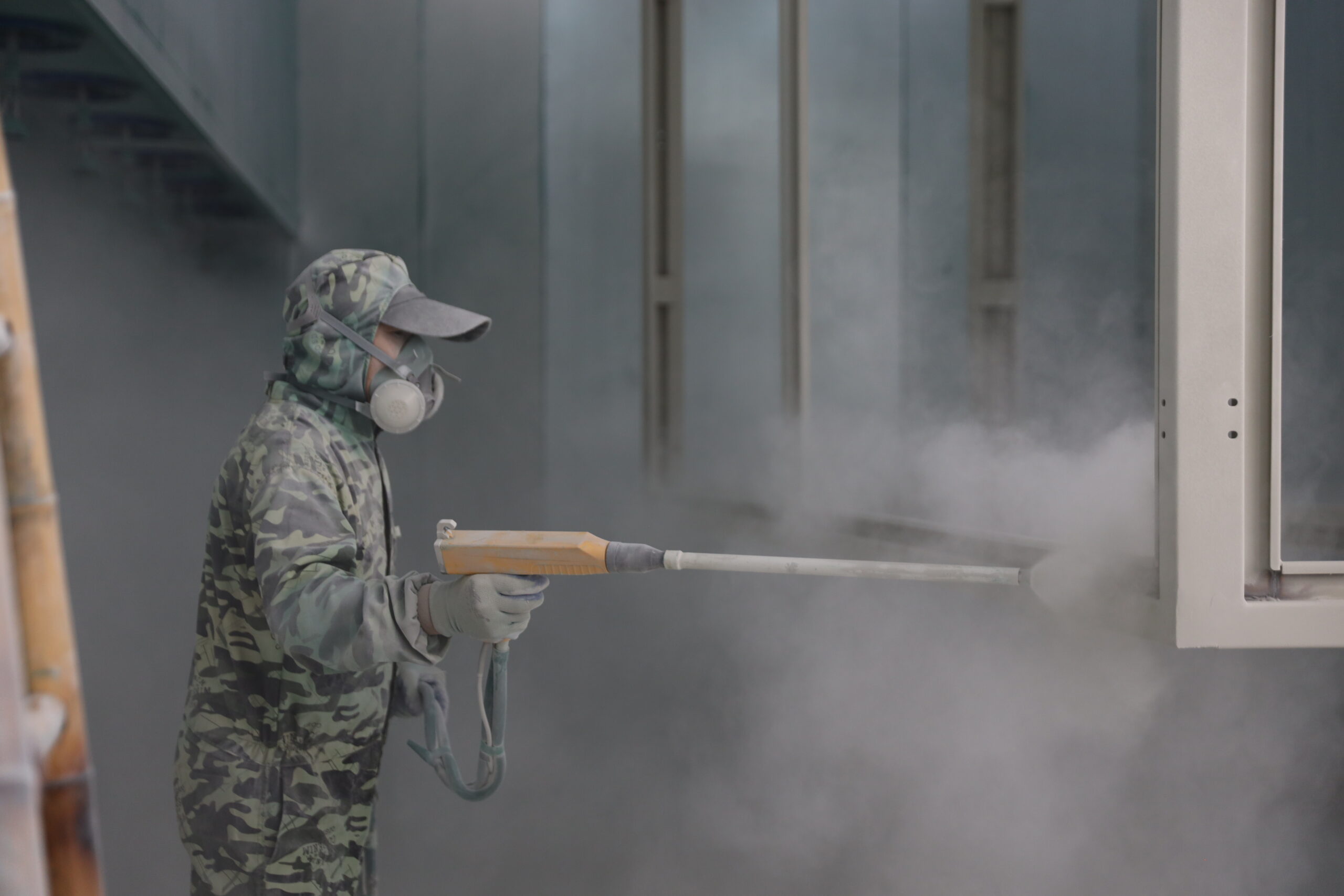 powder coating spray application 14